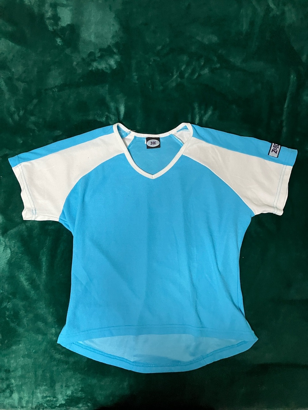 Zoic women’s bike / hike / workout jersey.